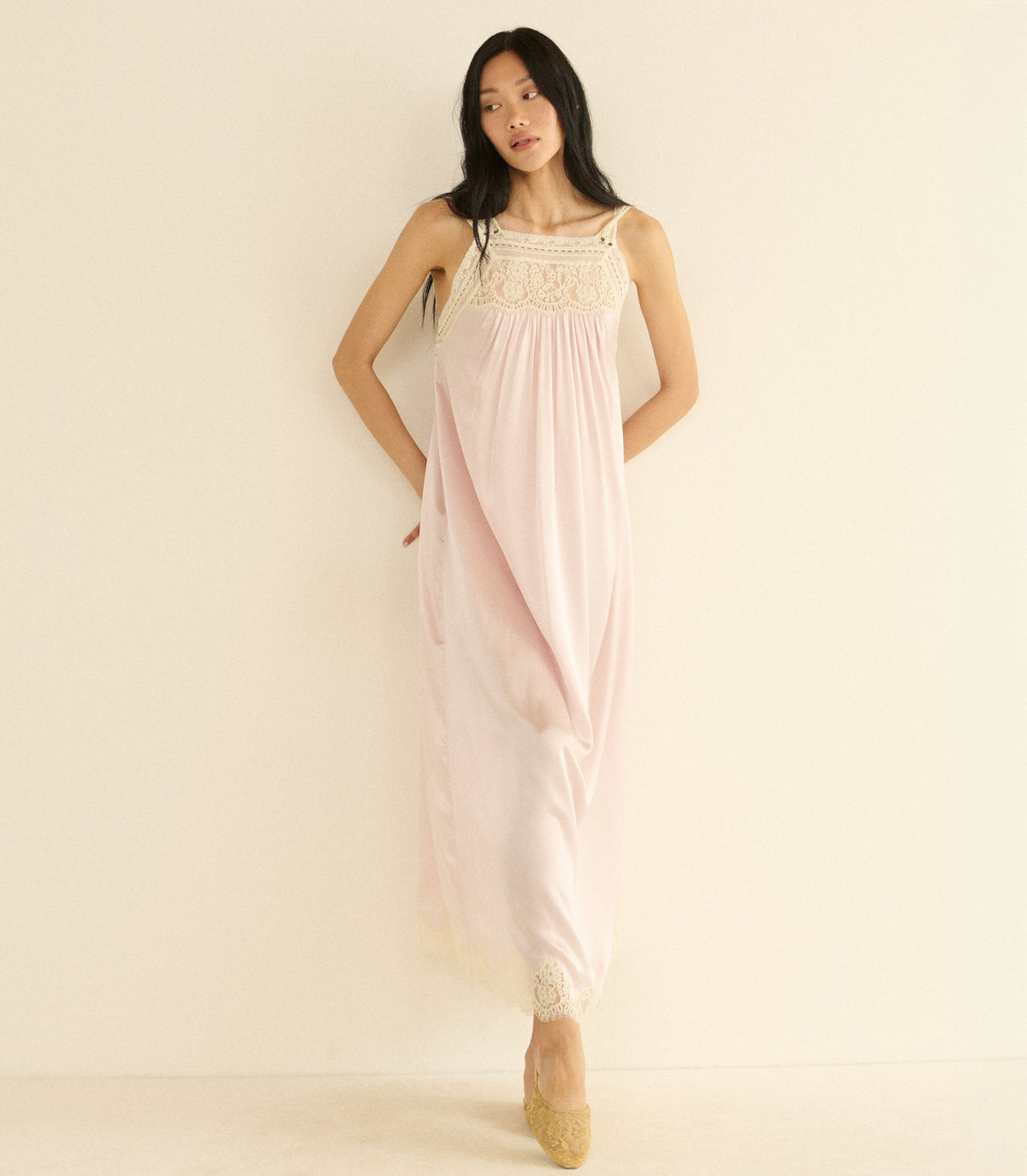 Luciane Dress in Powder Rose - view 7