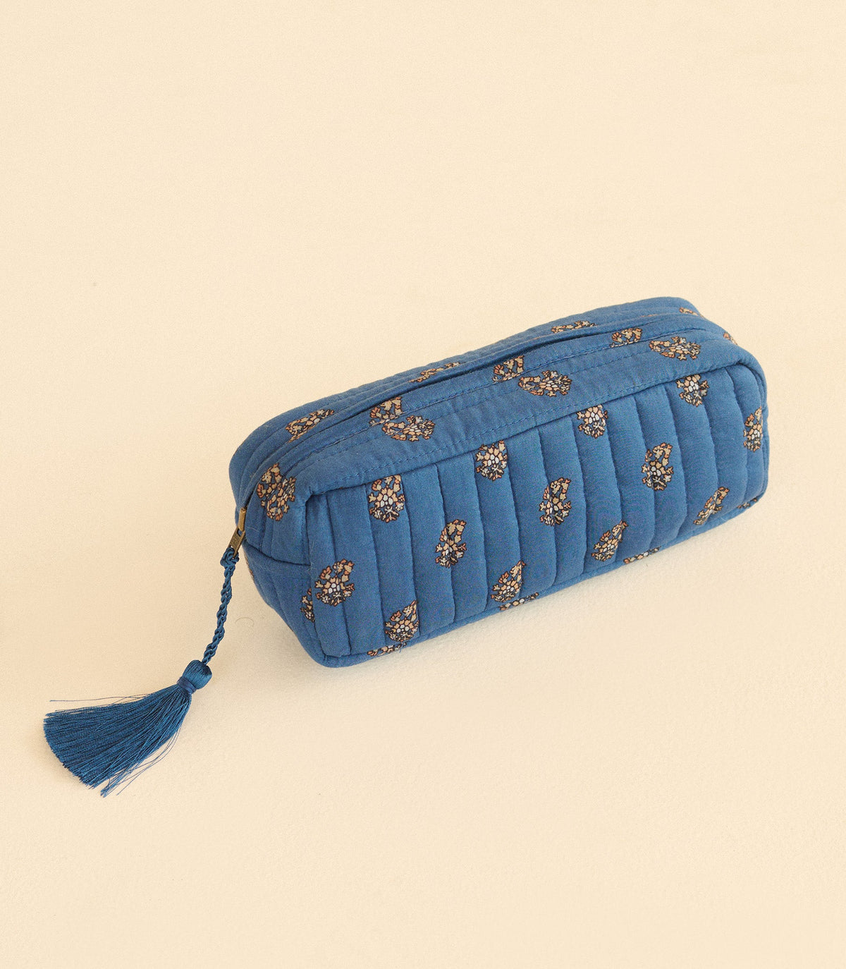 Aisa Pouch in Eartha Paisley - view 3