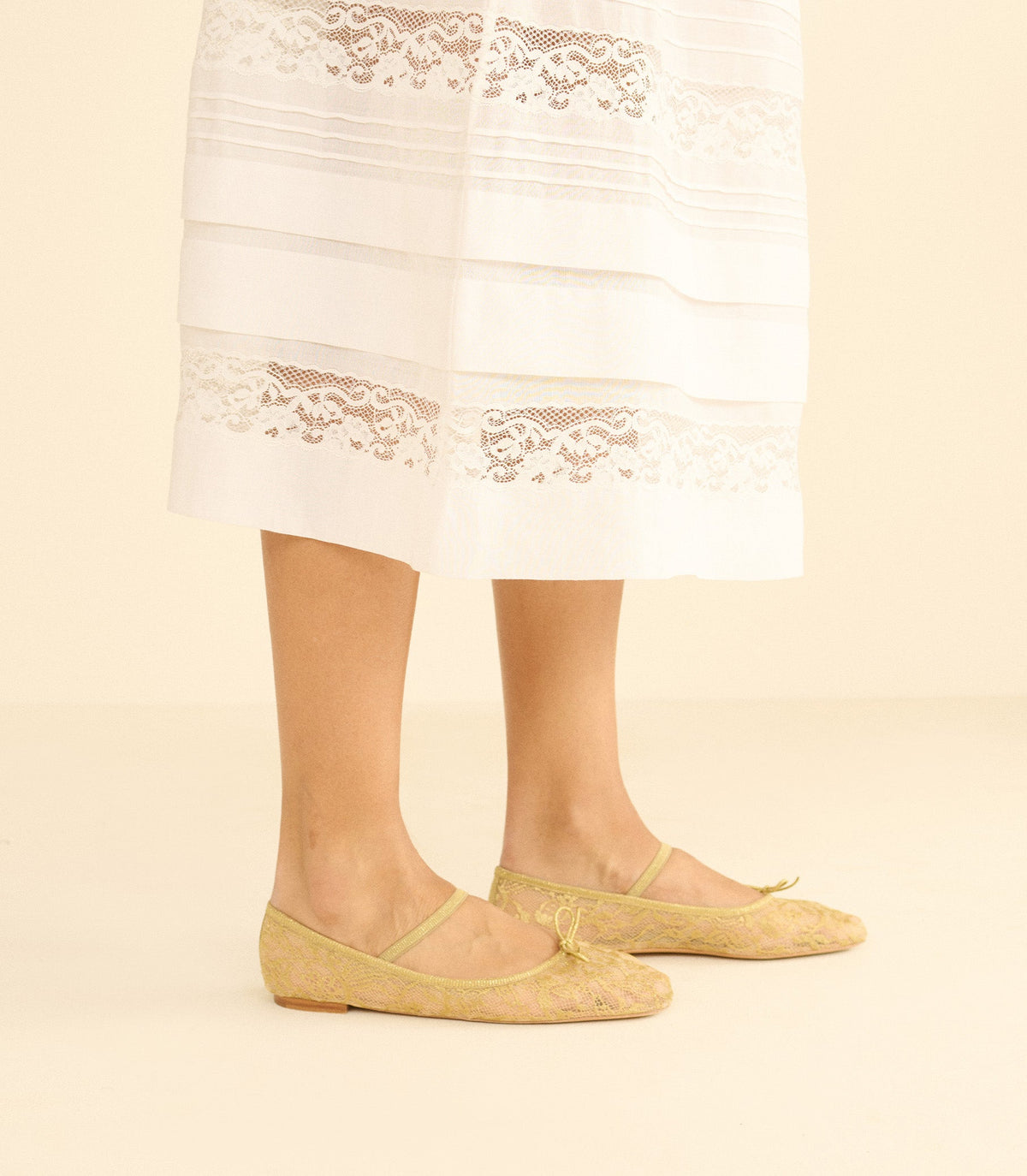 Pillar Mary Jane in Gold Lace - view 2